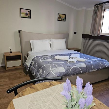 Vila Tafa Apartments Tiran Dış mekan fotoğraf